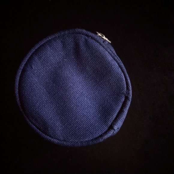 Vintage Winnie the Pooh Official Coin Purse - Picture 2 of 5